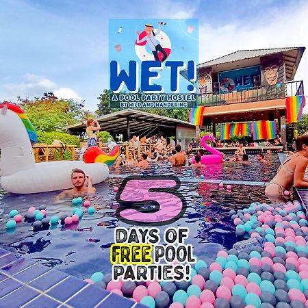 האד רין Wet! A Pool Party Hostel By Wild & Wandering מראה חיצוני תמונה